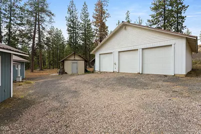 19202 Cherokee Road, Bend, OR 97702 - Photo 29