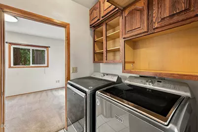 19202 Cherokee Road, Bend, OR 97702 - Photo 25