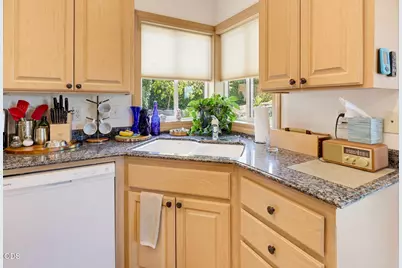4126 Hemlock Drive, Medford, OR 97504 - Photo 15