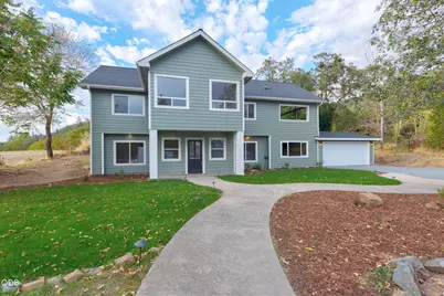 1690 NE Beacon Drive, Grants Pass, OR 97526 - Photo 1