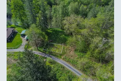 1570 Sleepy Hollow Loop, Grants Pass, OR 97527 - Photo 29