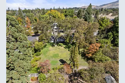 2232 Siskiyou Boulevard, Medford, OR 97504 - Photo 33
