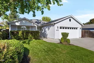 1672 Alexis Way, Medford, OR 97501 - Photo 3