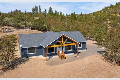 14819 Avalon Drive, White City, OR 97503 - Photo 1