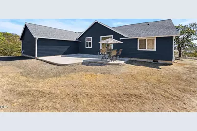 14819 Avalon Drive, White City, OR 97503 - Photo 3