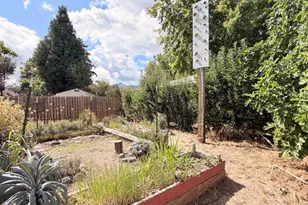 400 Wagner Creek Rd, Talent, OR 97540 - Photo 25
