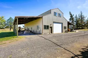 61330 Larsen Rd, Bend, OR 97702 - Photo 43