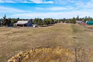 61330 Larsen Rd, Bend, OR 97702 - Photo 57