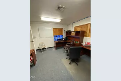[Address not provided], Eugene, OR 97402 - Photo 9