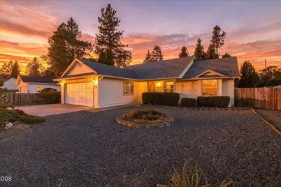 384 Wells Drive, Cave Junction, OR 97523 - Photo 1