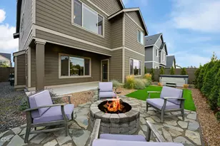 20597 SE Gemstone Ave, Bend, OR 97702 - Photo 41