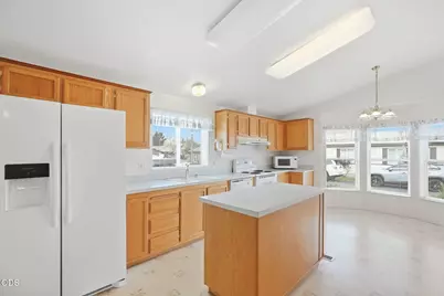 1188 NE 27th Street #34, Bend, OR 97701 - Photo 11