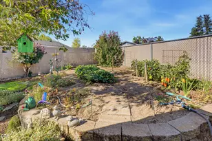 6090 Rock Way, Central Point, OR 97502 - Photo 9