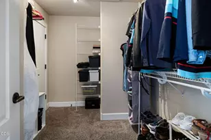 63082 Layton Ave, Bend, OR 97701 - Photo 21