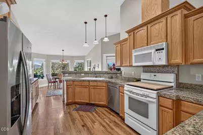89 Skyhawk Drive, Eagle Point, OR 97524 - Photo 13