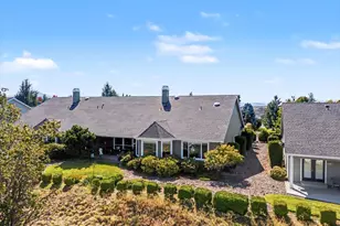 89 Skyhawk Dr, Eagle Point, OR 97524 - Photo 39