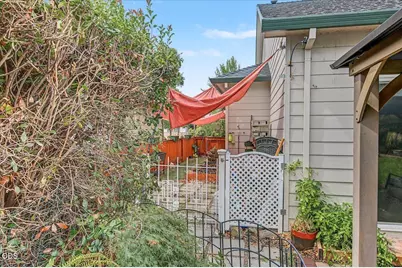 660 Valley Oak Boulevard, Central Point, OR 97502 - Photo 33