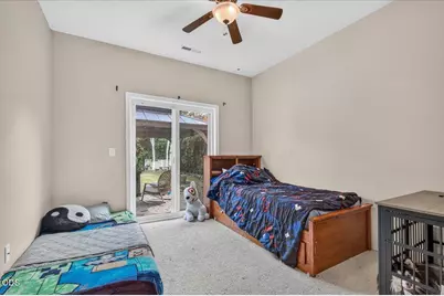 660 Valley Oak Boulevard, Central Point, OR 97502 - Photo 21