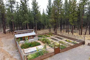 14857 Wildwing Rd, Sisters, OR 97759 - Photo 35