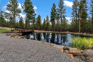 14857 Wildwing Rd, Sisters, OR 97759 - Photo 13
