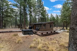 14857 Wildwing Rd, Sisters, OR 97759 - Photo 23