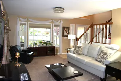 640 Carriage Lane, Jacksonville, OR 97530 - Photo 5