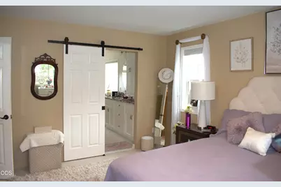 640 Carriage Lane, Jacksonville, OR 97530 - Photo 17