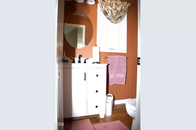 640 Carriage Lane, Jacksonville, OR 97530 - Photo 33
