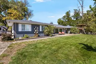 120 Hammel Rd, Eagle Point, OR 97524 - Photo 5