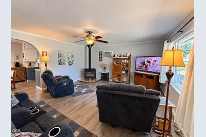 1302 SW Crestview Road, Prineville, OR 97754 - Photo 5