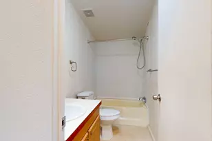 1216 Summit Loop, Grants Pass, OR 97527 - Photo 17