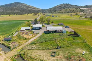 9431 Hill Rd, Klamath Falls, OR 97603 - Photo 7