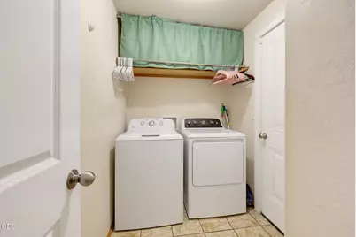 545 N Heights Drive, Eagle Point, OR 97524 - Photo 17