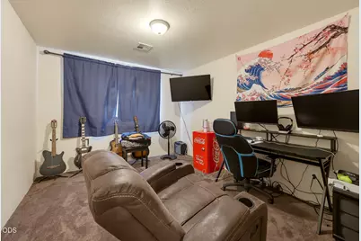 545 N Heights Drive, Eagle Point, OR 97524 - Photo 29