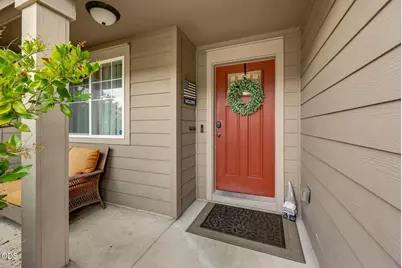 545 N Heights Drive, Eagle Point, OR 97524 - Photo 5