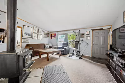 19724 Volare Lane, Bend, OR 97702 - Photo 7