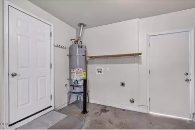 1911 Layla Drive, Medford, OR 97501 - Photo 29