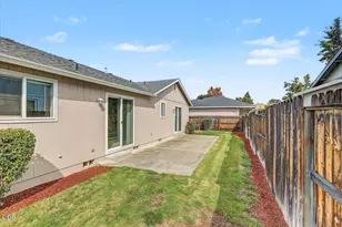 1911 Layla Dr, Medford, OR 97501 - Photo 31