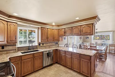 23525 Bear Creek Road, Bend, OR 97701 - Photo 35