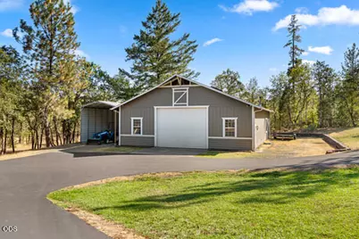 2452 Hugo Road, Merlin, OR 97532 - Photo 29