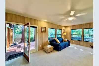 1935 SE Portola Drive, Grants Pass, OR 97526 - Photo 23