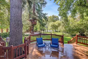 1935 SE Portola Dr, Grants Pass, OR 97526 - Photo 5
