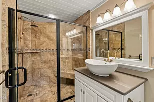 56222 Solar Dr, Bend, OR 97707 - Photo 25