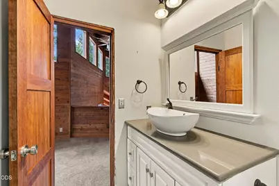 56222 Solar Drive, Bend, OR 97707 - Photo 29