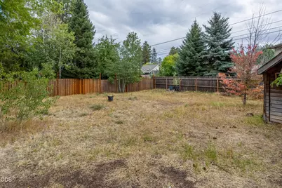 1345 NW Jacksonville Avenue, Bend, OR 97703 - Photo 25