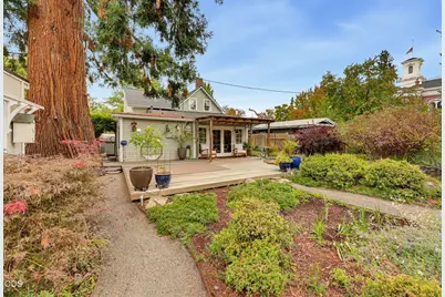 120 N 5th Street, Jacksonville, OR 97530 - Photo 47
