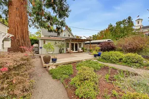 120 N 5th St, Jacksonville, OR 97530 - Photo 47