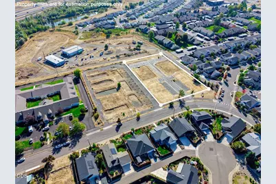 220 Suncrest Road, Talent, OR 97540 - Photo 9