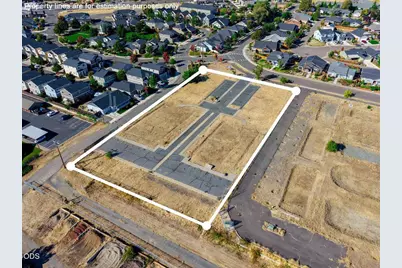 220 Suncrest Road, Talent, OR 97540 - Photo 11