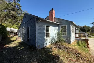 1106 NW Sunset Dr, Grants Pass, OR 97526 - Photo 3